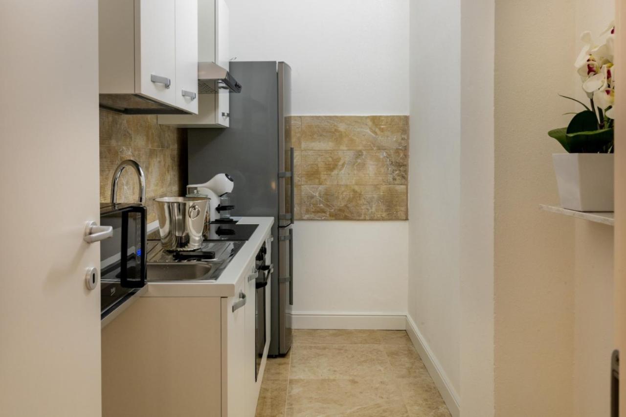 San Babila - Luxury Milanese Apartment Exteriér fotografie